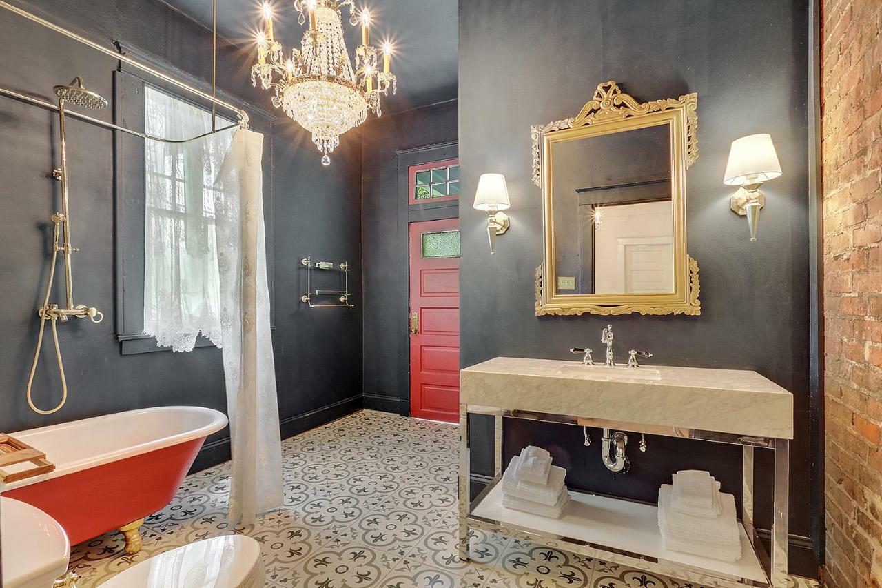 Villa Elegant Renovated House With Relaxing Courtyard New Orleans Exterior foto